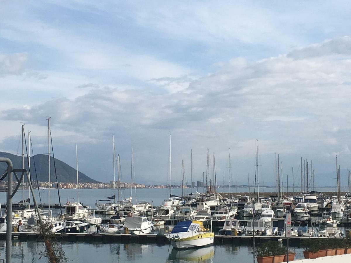 Bianca Suite B&B Salerno Dış mekan fotoğraf